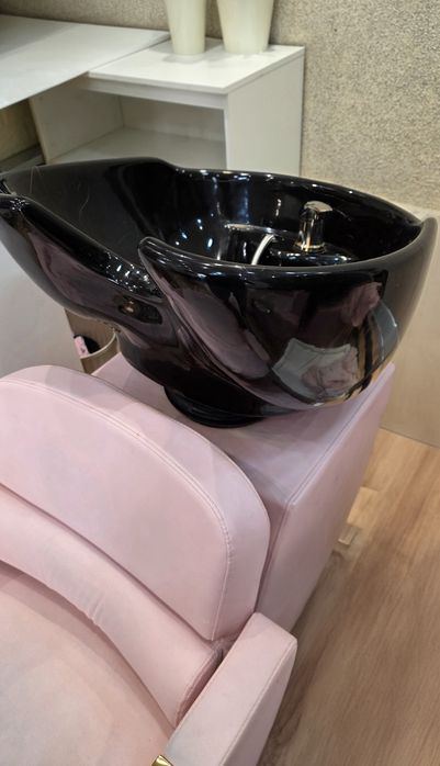 1 Rampa de Lavagem para Cabeleireiro Rosa e Dourado | 300€/unid.