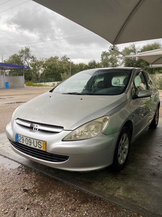 peogeot comercial 2003