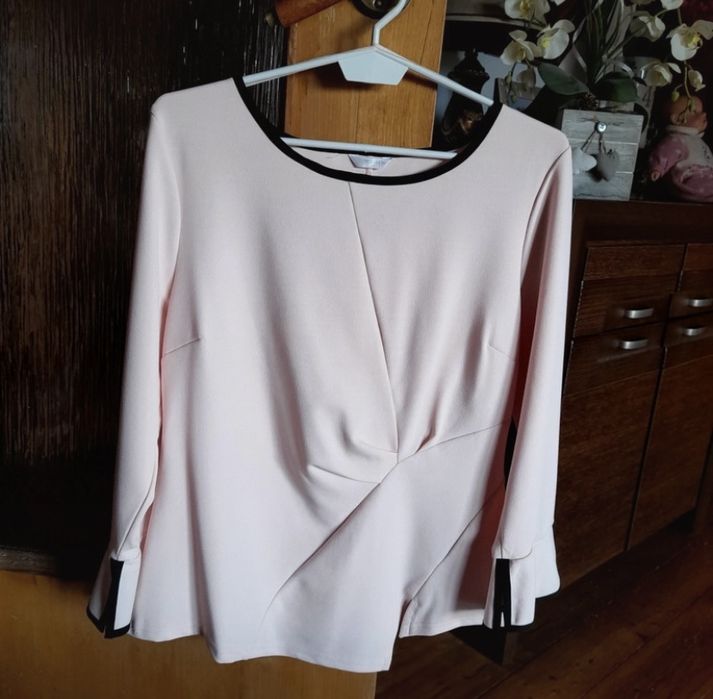 WYPRZEDAŻ!!! Piekna elegancka bluzeczka L