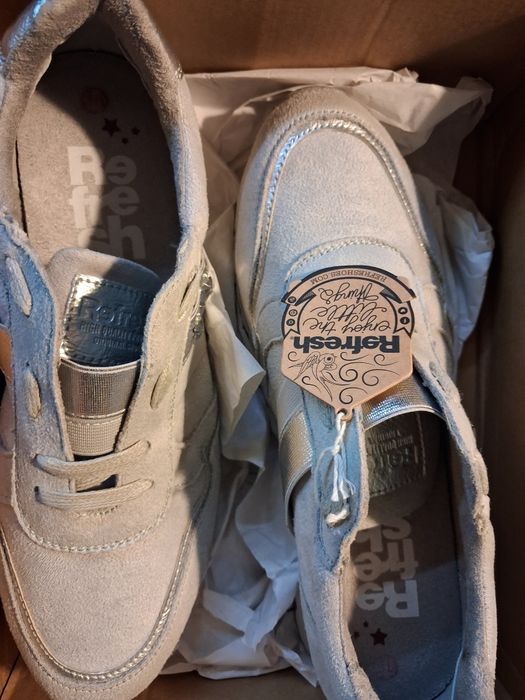 Sneakersy Refresh roz 38