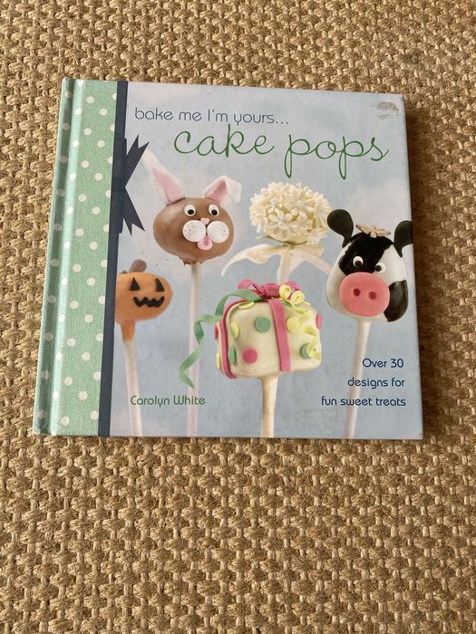 Bake Me I'm Yours - Cake Pops em inglês - Novo