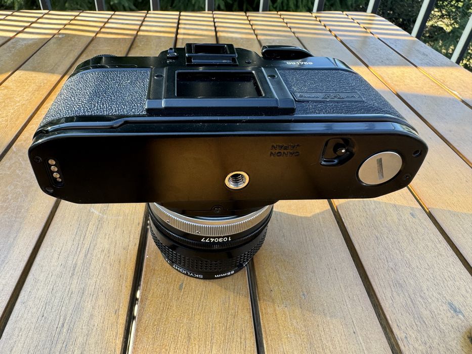 Canon a1 +50 1.8 jak nowy po serwisie nowe uszczelnienia