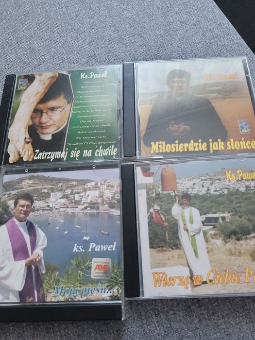 Płyty cd o tematyce religijnej.