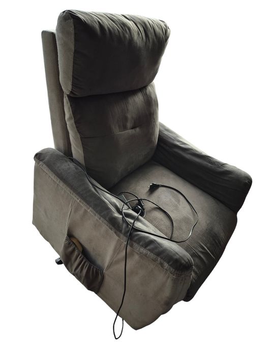 Cadeirão elevatório