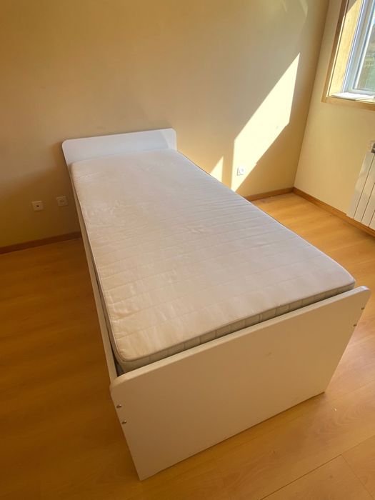 Cama de solteiro SLÃKT IKEA
