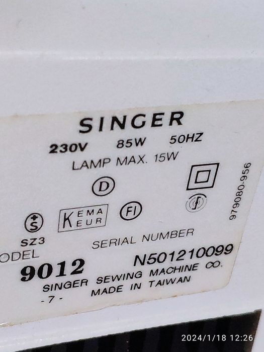 Máquina de costura Elétrica Singer