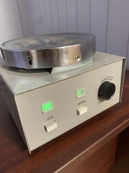 Магнітна мішалка  ММ-5 з підігрівом (лабораторна) нова.