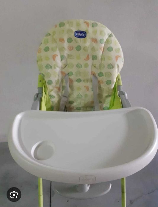 Cadeira de refeição da chicco