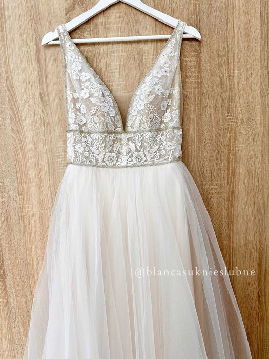 Suknia ślubna Ordella tiulowa literka a pudrowa pas POPRAWKI GRATIS