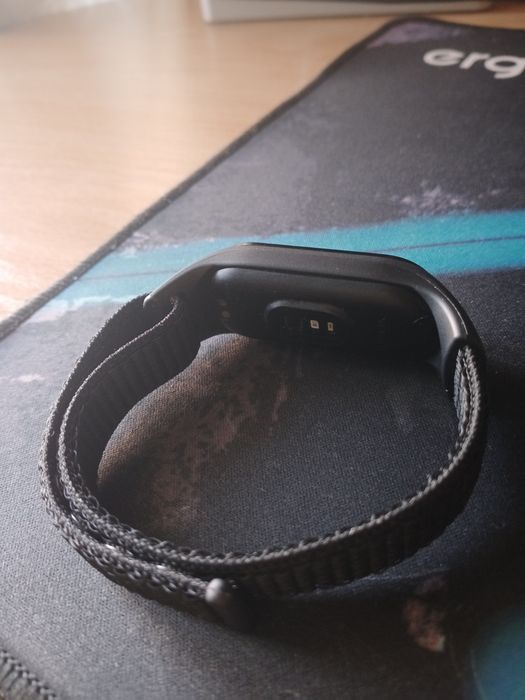 Продам фітнес браслет Mi band 7