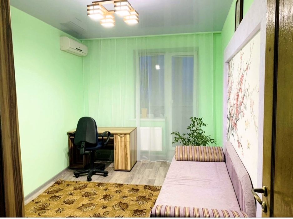 Продам 3 кімнатну квартиру на Дніпробуді