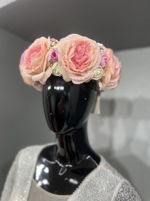 Віночок з квітів, обруч з квітів