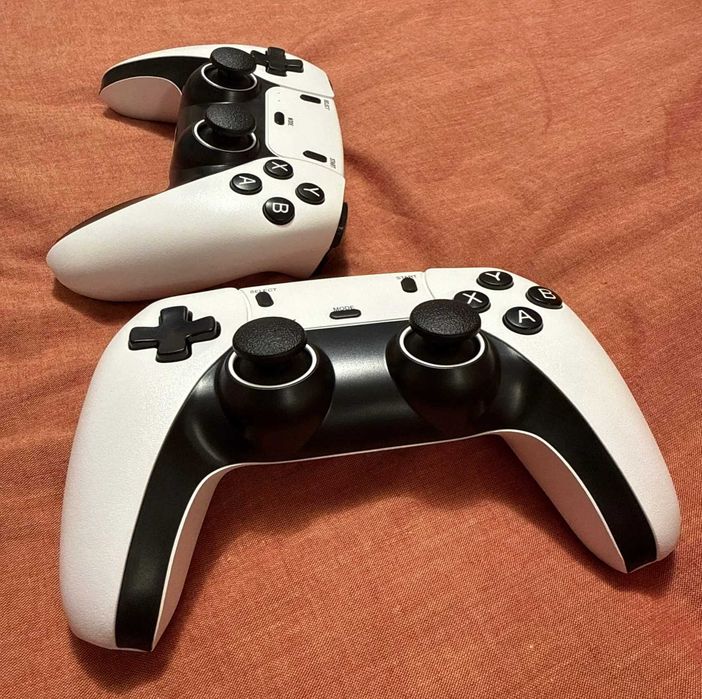 Крутая игровая приставка Game Stick M15 4K с 2 геймпадами 128GB