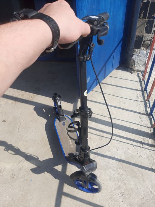 Продам самокат б/у