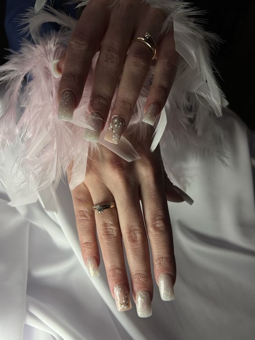 Маникюр  Педикюр Днепр Красный камень Коммунар Парус