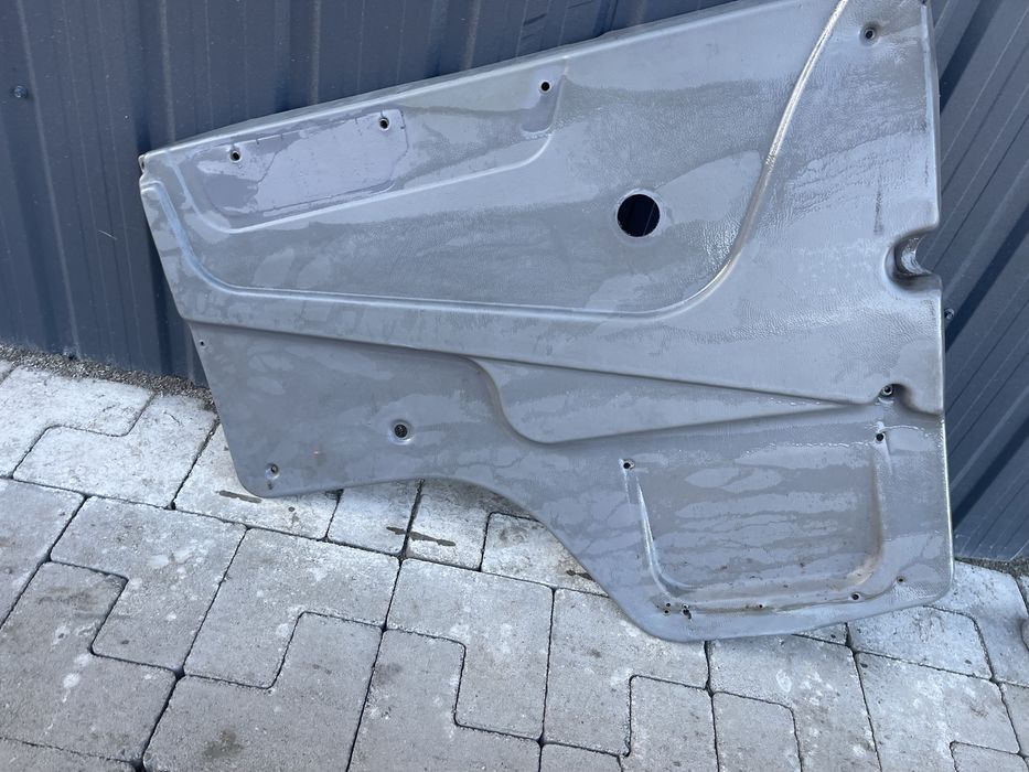 Продам ошивку карти дверей камаз