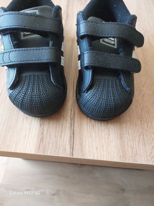 Adidas Superstar 23,5