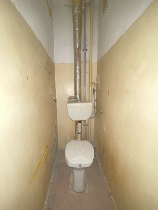 Продаю 2 квартиру  Мира