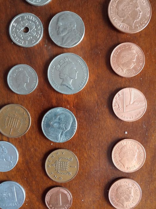Monety różnorodne.