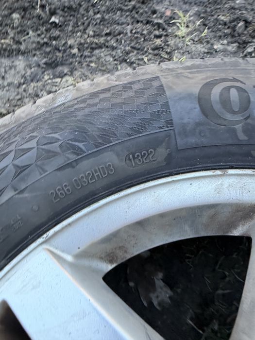 Felgi aluminiowe z letnimi oponami continental 195/65 R15