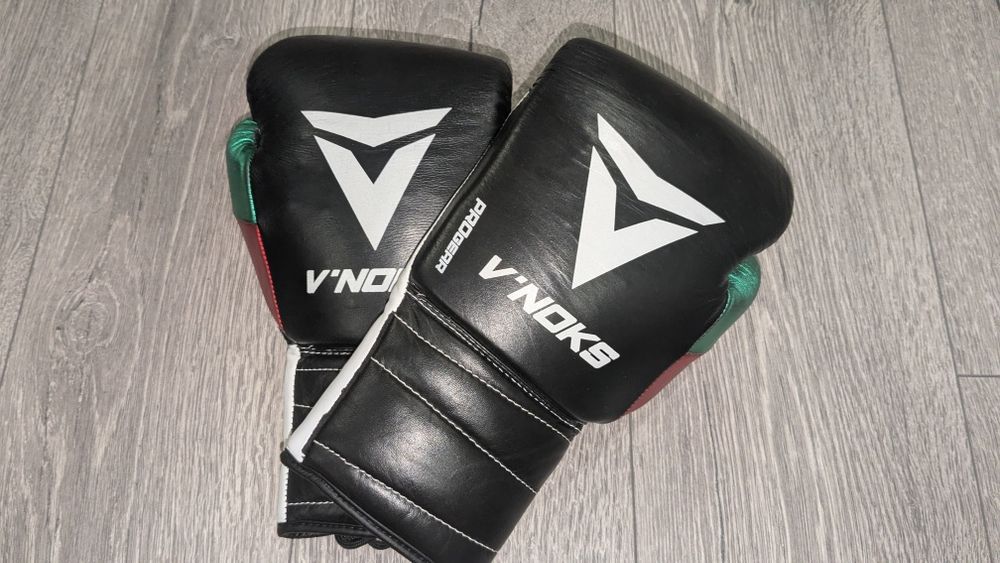 Боксерские перчатки V'NOKS серии ProGear