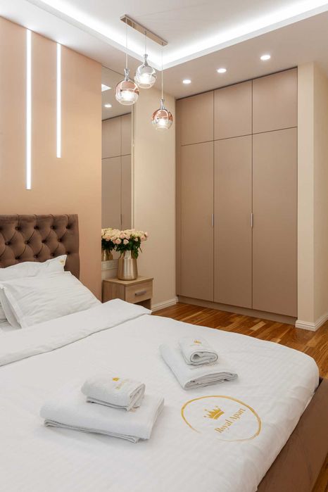 Апартаменти у новобудові з балконом