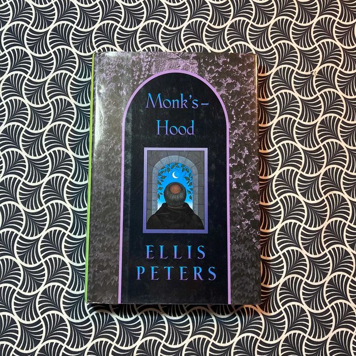 Monk's-Hood - Ellis Peters