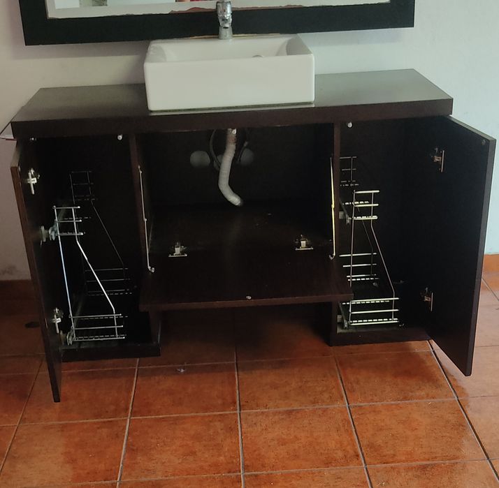 Móvel de casa de banho