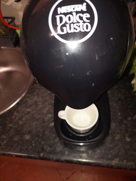 Maquina de café dolçe gusto