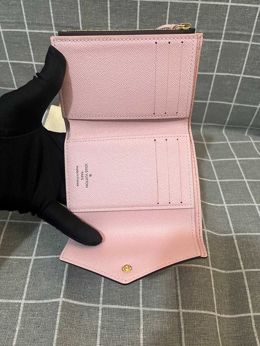 Louis Vuitton Victorine Mały portfel Różowy przycisk