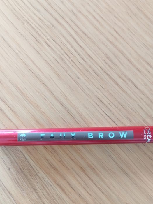 L'Oreal Paris Faux Brow marker do brwi