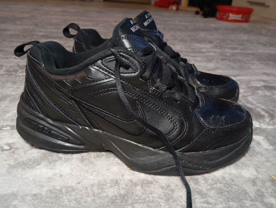 Кросівки Nike AIR MONARCH IV 39р 25,5см