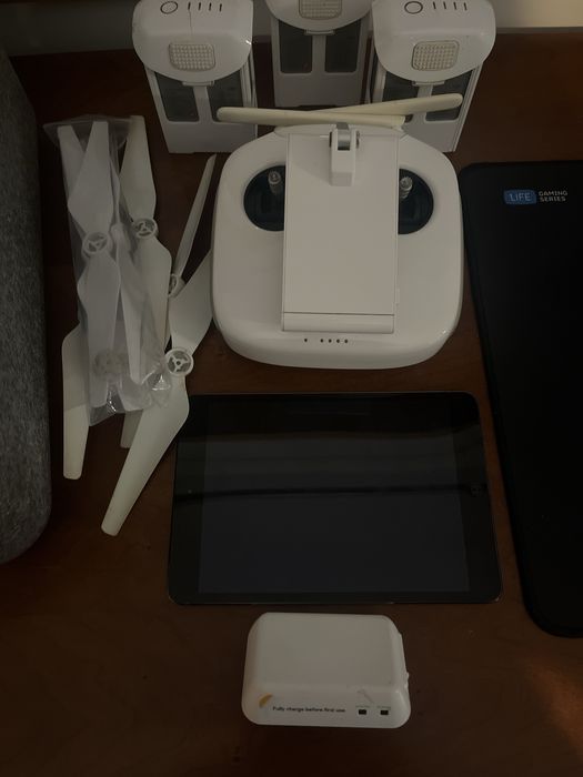 Dji phantom 4 - bom estado!476931597166848003