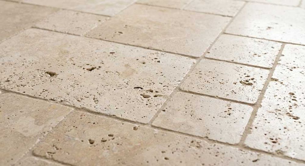 Trawertyn Light Bębnowany Roman Opus – Komplet 0,742 m2 Jasny Beż