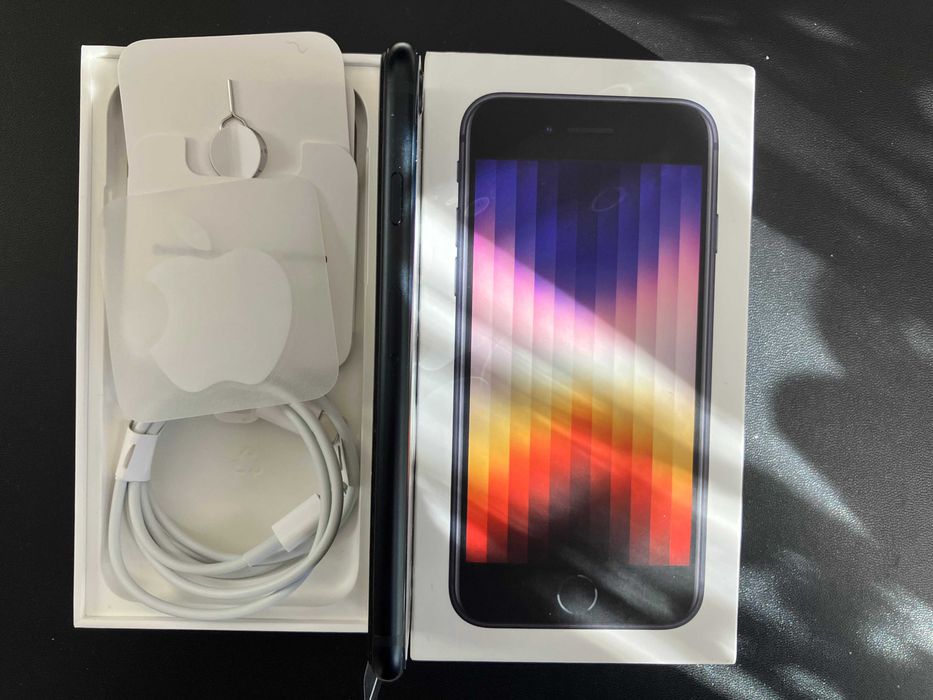 iPhone SE 3 2022 64GB R-SIM