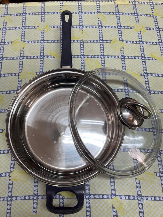 Tachos em aço inoxidável com tampa em metal e vidro - várias dimensões