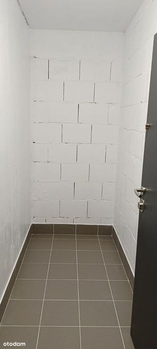 Na sprzedaż komfortowa kawalerka - 25 m²