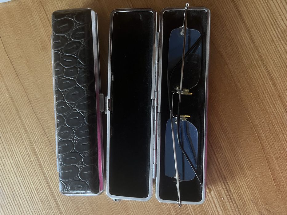 Якісний футляр для окулярів