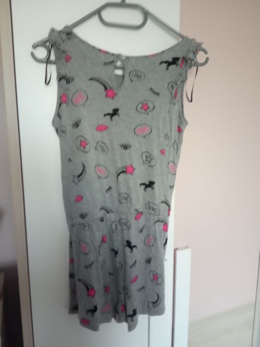 krótki kombinezon dziewczęcy H&M jak nowy 11/12 lat z USA 146/152