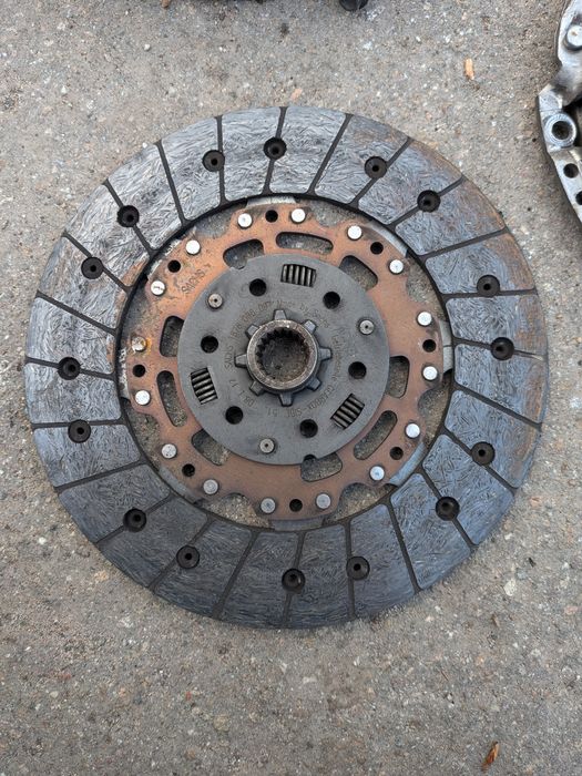 Щеплення Volvo v50 s40 v60 s60 v70 s80 Демпфер ford focus mk3 1 6 tdci d2 115km Mazda 3082001970