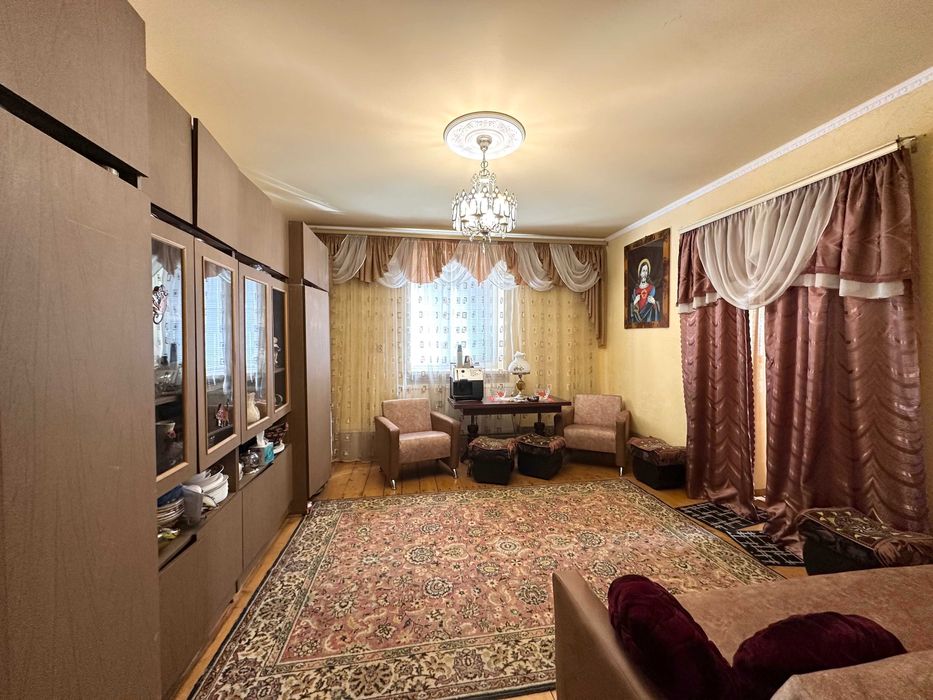 Готовий до проживання будинок в Тисмениці!