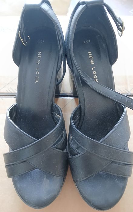 Sandały damskie na obcasie roz. 37