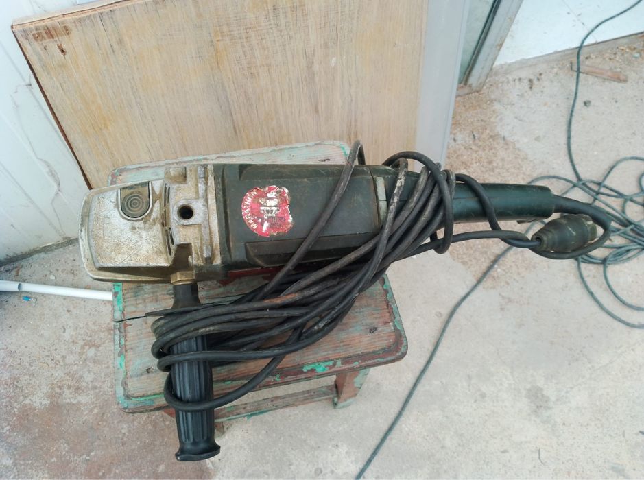 Rebarbadora metabo