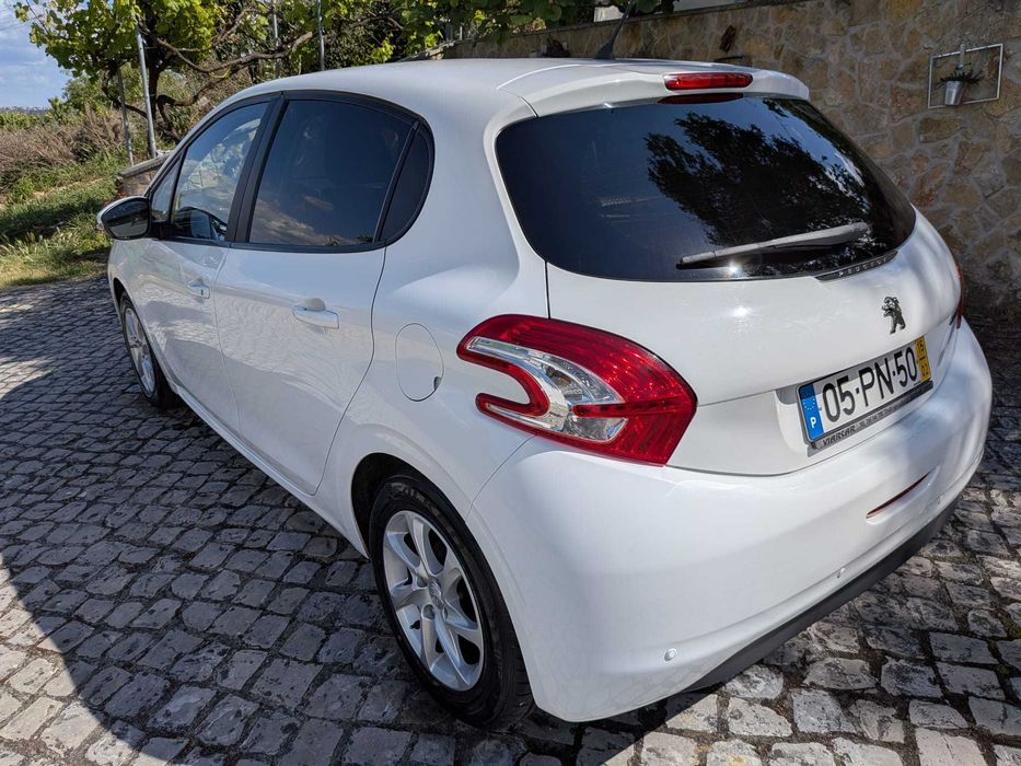 Peugeot 208, 2015 - 133.000 km