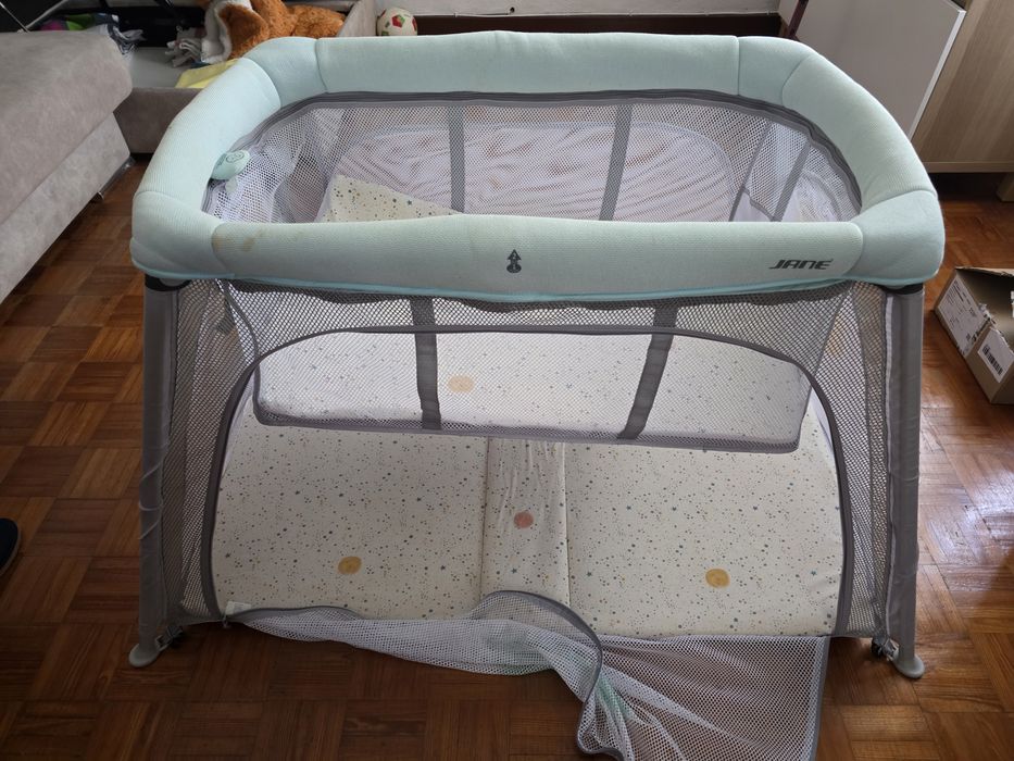 Cama de viagem/parque Jané 2 em 1