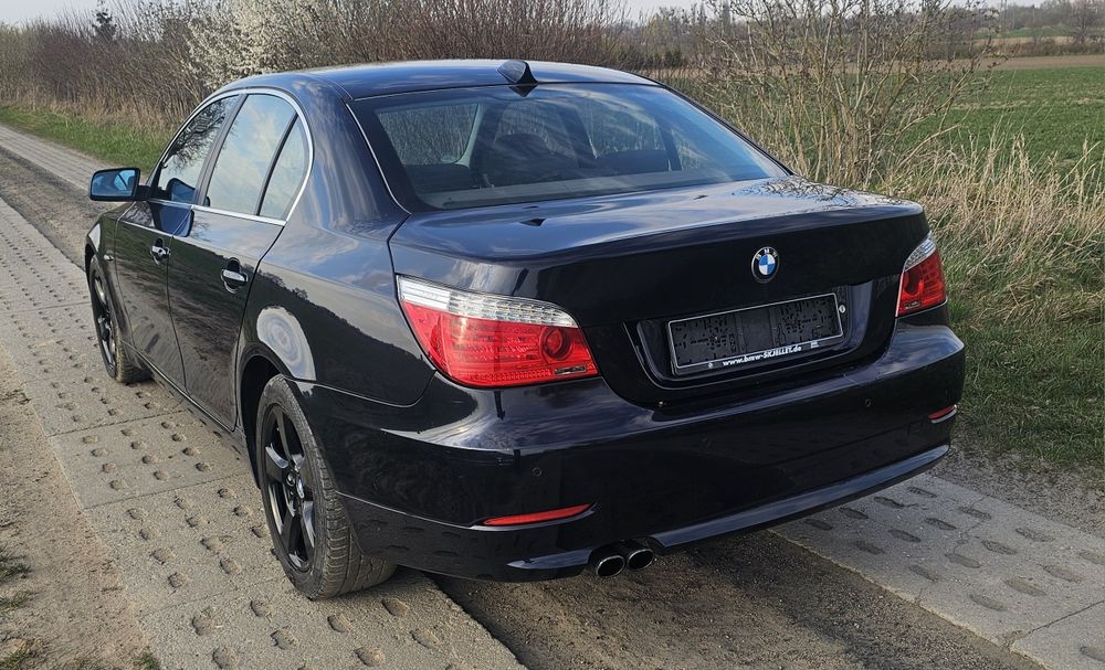 Bmw  e60 2007r 523i