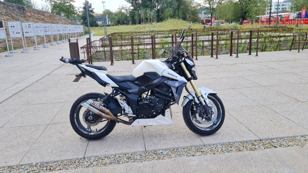 Suzuki GSR 750 GSR750