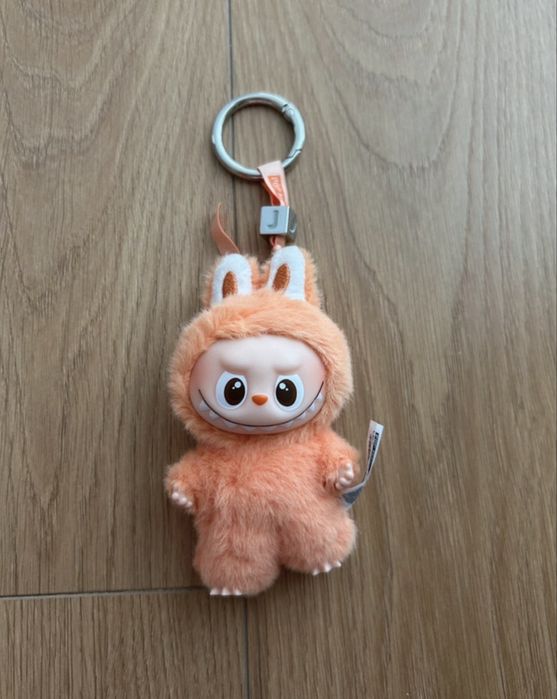 Labubu Pin For Love Laranja J Original Pop Mart