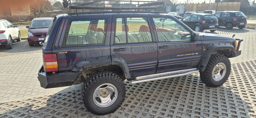 Jeep Grand Cherokee ZJ 5.2
