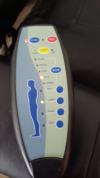 Poltrona em pele vibratória electrica